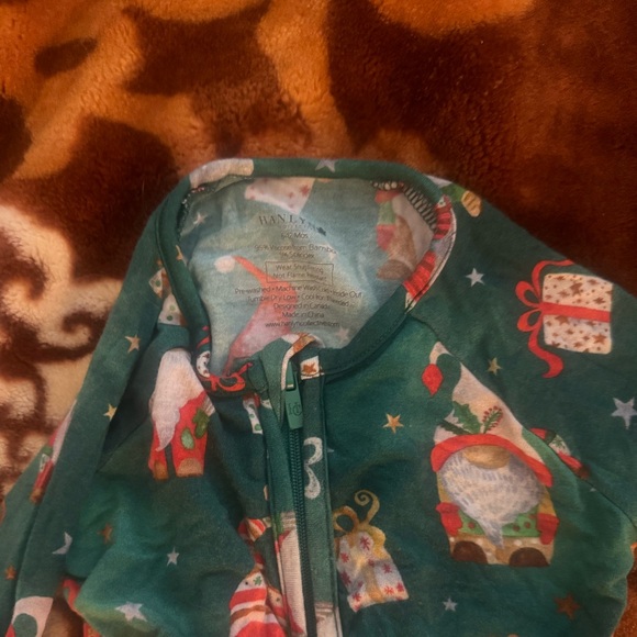 Hanging with my gnomies bamboo Jammie’s - Picture 2 of 4